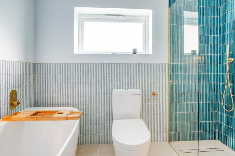 New Bathrooms - SE6 Services project photo 18