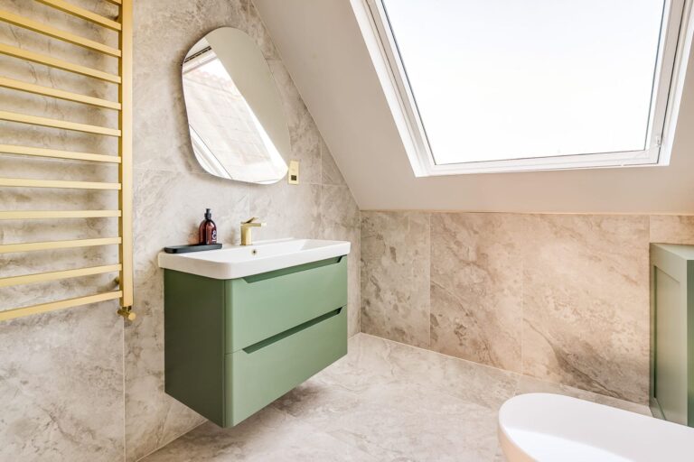 New Bathrooms - SE6 Services project photo 3